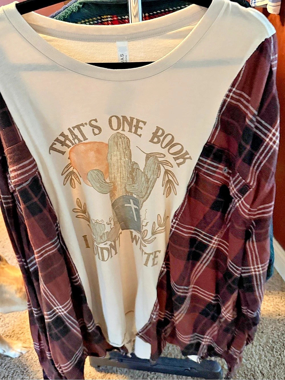 🎄Upcycled Tee